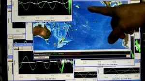 Rusia ridică alerta de tsunami pentru Kamceatka şi Sahalin