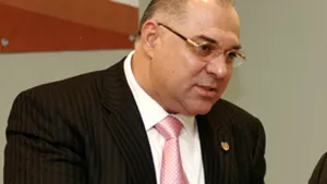 Senatorul Marius Marinescu ar putea fi sancţionat şi chiar exclus din PD - surse