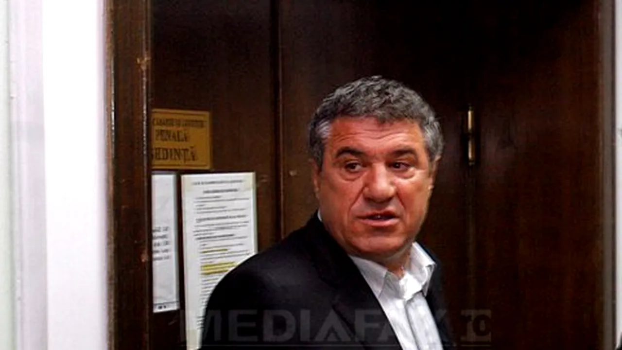 Victor Becali: Este improbabil un transfer al lui Mutu la o altă echipă