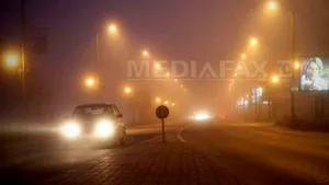 Avertizare de ceaţă în judeţele Sibiu, Braşov, Covasna şi Harghita. Vizibilitatea, redusă sub 200 de metri