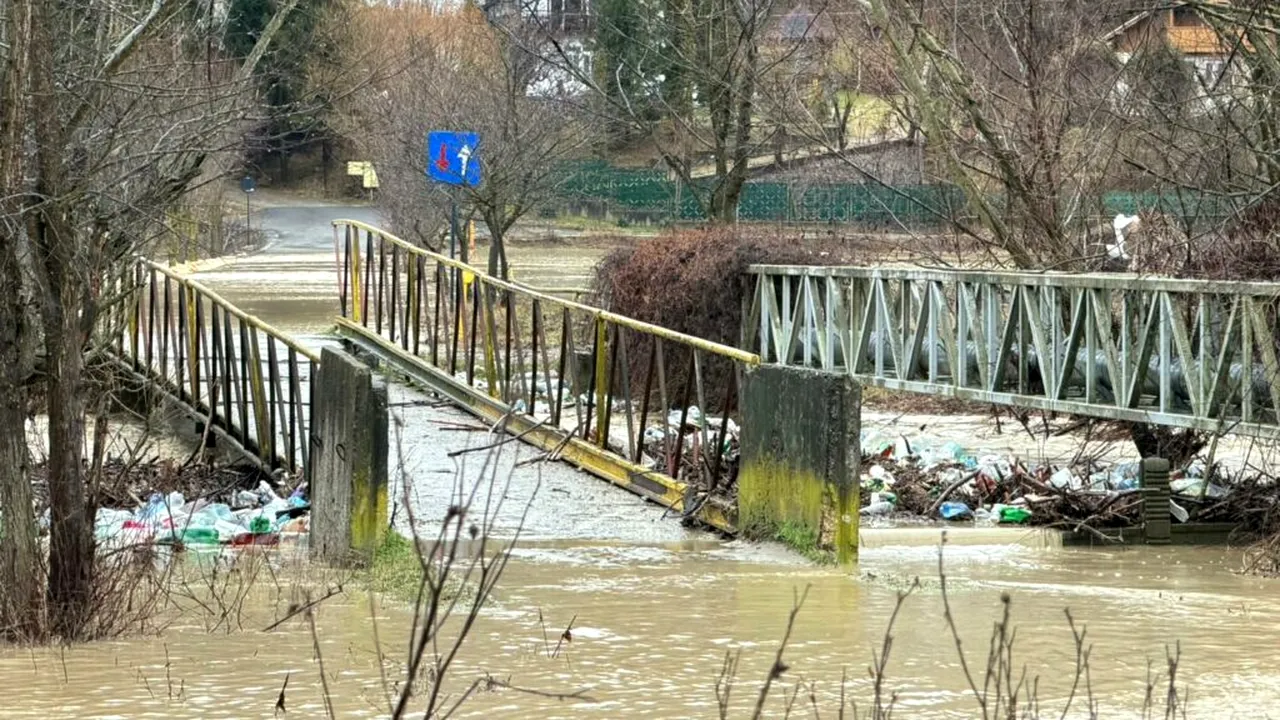 UPDATE: Avertizare hidrologică: sunt așteptate depăşiri ale cotelor de apărare pe mai multe râuri