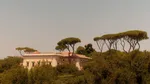 Se vinde vila de 7 milioane de euro din Italia, care a avut oaspete un compozitor celebru. Are 12 dormitoare și un parc de 10 hectare