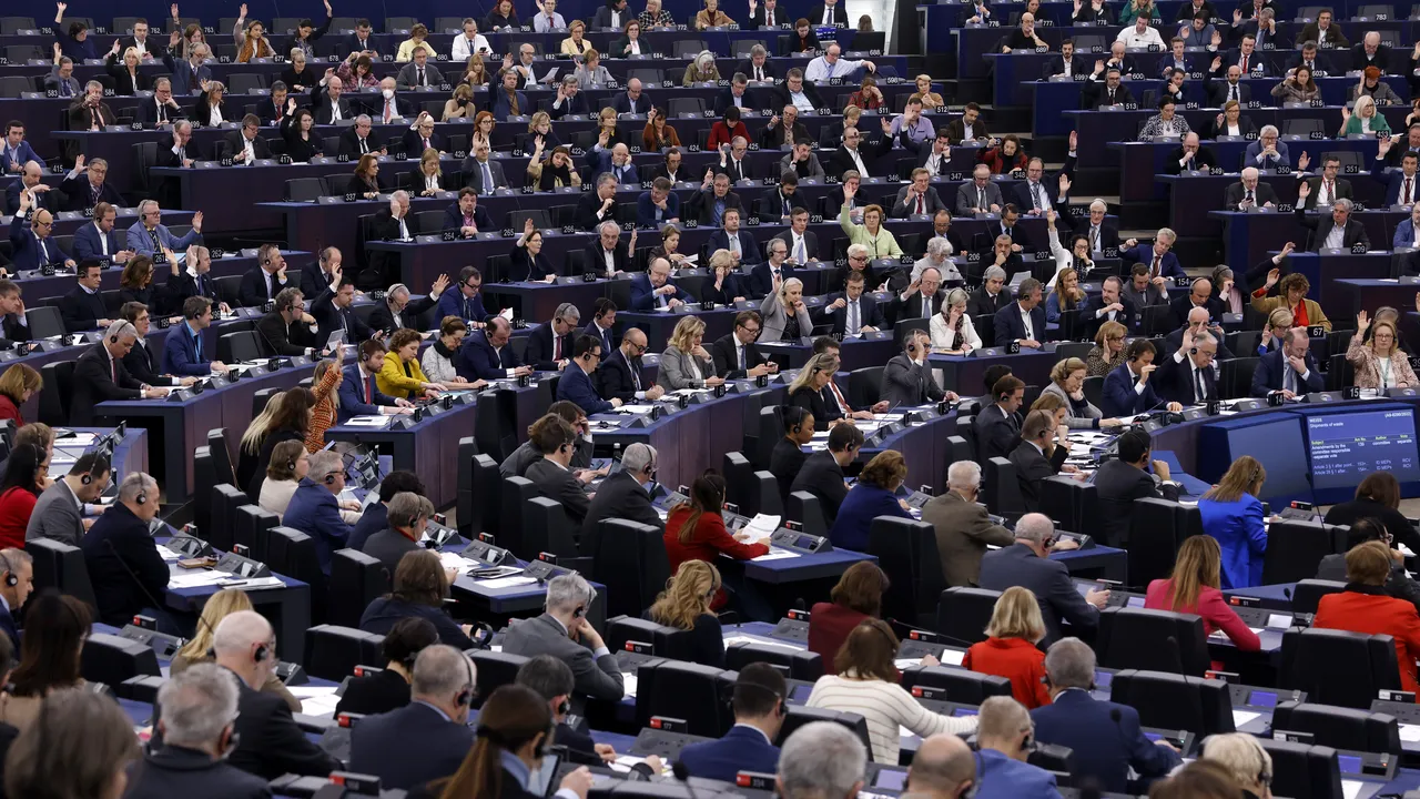 Siegfried Mureşan: Parlamentul European a aprobat Planul REPowerEU de creştere a independenţei energetice
