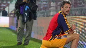 Popescu va juca într-un meci caritabil alături de Hagi, Zidane şi Ronaldo în ziua alegerilor FRF