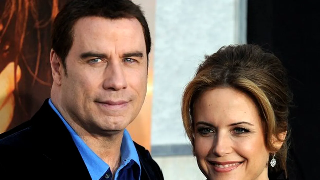 Soţia lui John Travolta a păstrat tăcerea în timpul naşterii, potrivit tradiţiei scientologice