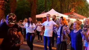 Alexandru Cumpănaşu, criticat după ce a încins o horă de ziua Alexandrei