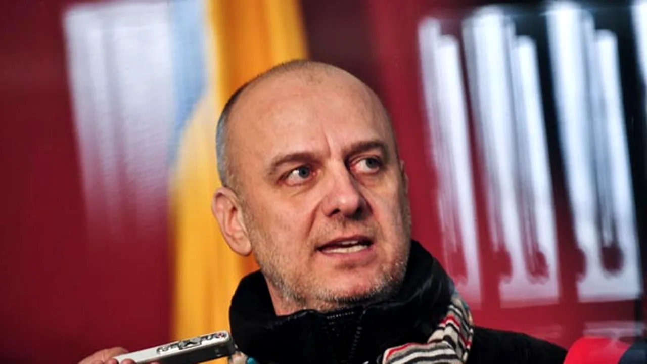 Costin: Categorii întregi de salariaţi au fost omise din Legea de salarizare unitară