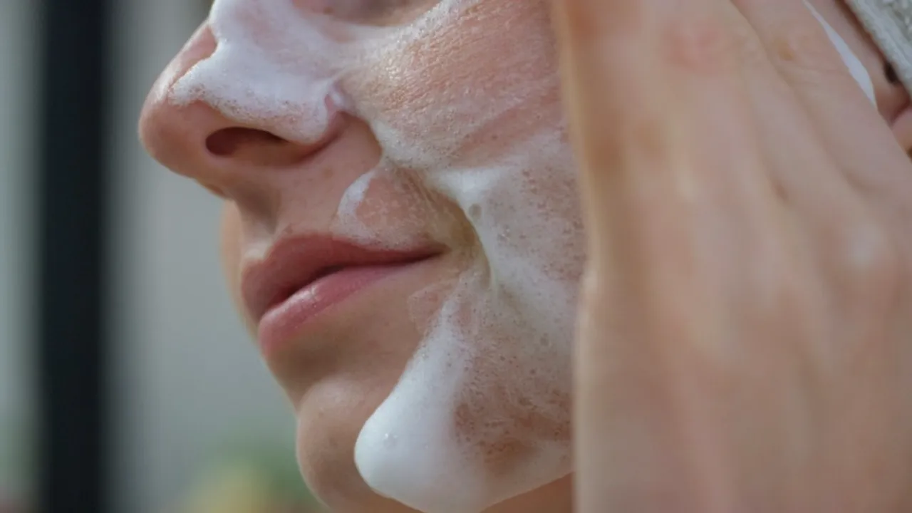 Gel de curățare pentru ten gras și cu imperfecțiuni (P)