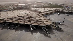 Cât costă un zbor spre Riad, singura cale de ieșire din Orientul Mijlociu