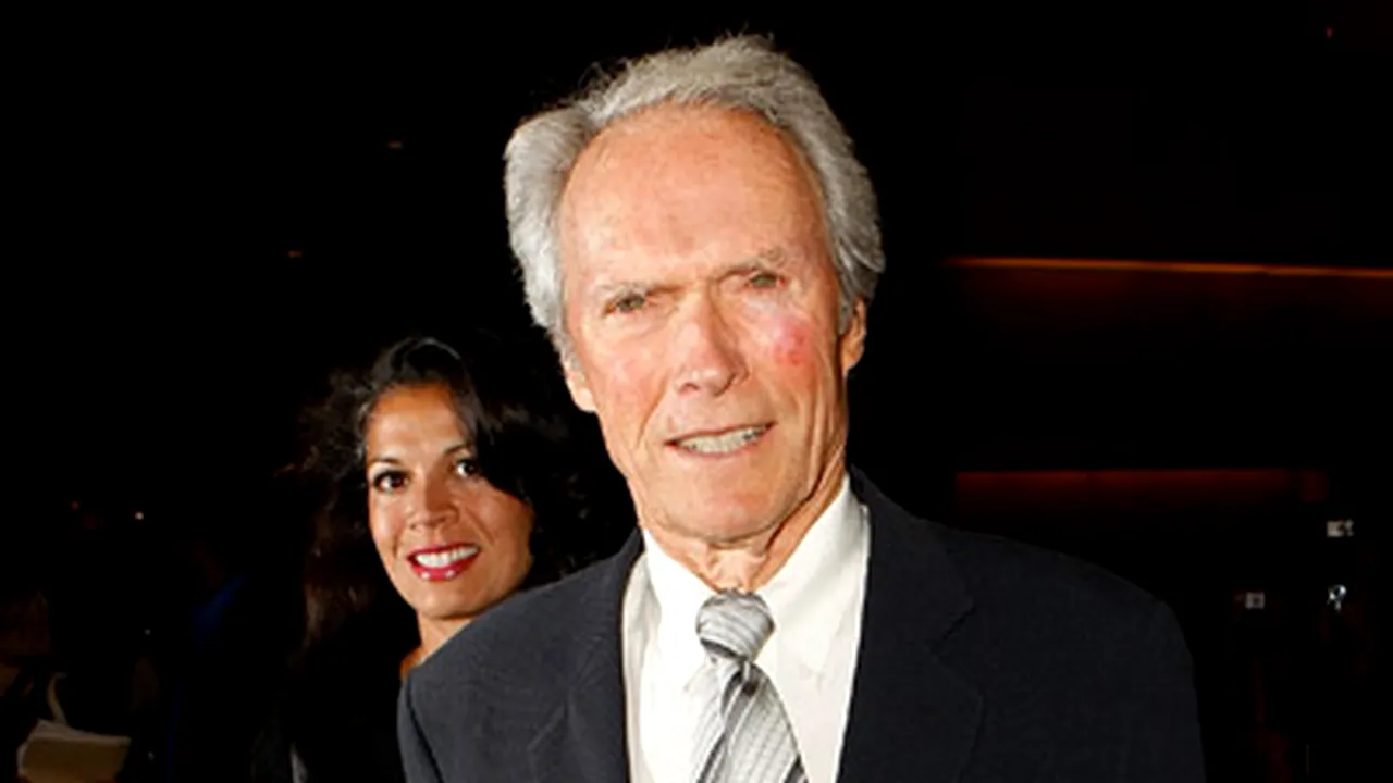 Clint Eastwood va regiza un film inspirat din viaţa lui Mark Twain (Video)