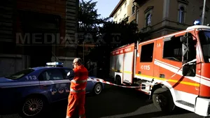Explozii la sedii de ambasade din Roma