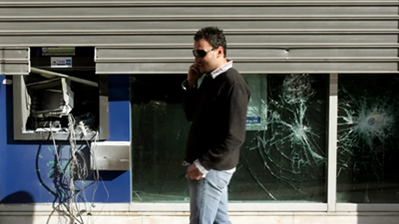 Şase români, arestaţi la Atena şi Salonic, în contextul violenţelor din Grecia