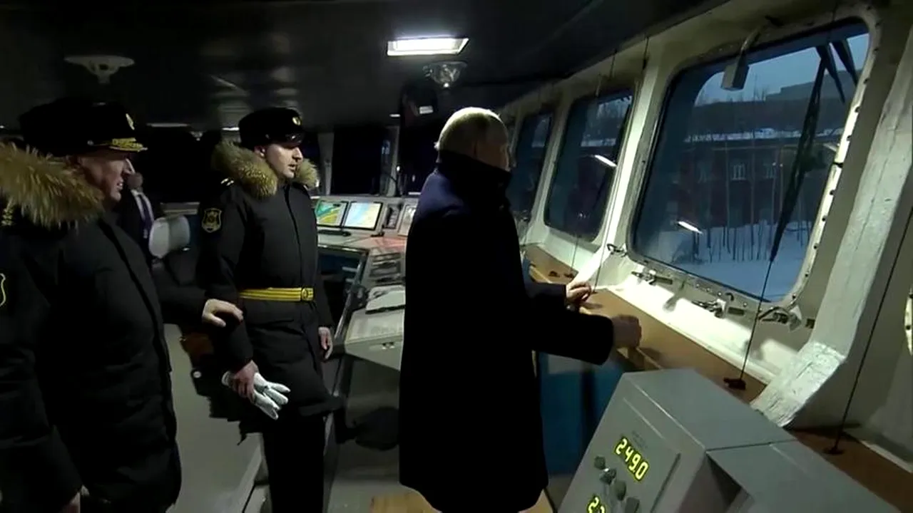 Putin inaugurează două noi submarine nucleare: unde vor fi dislocate şi ce putere de foc deţin

