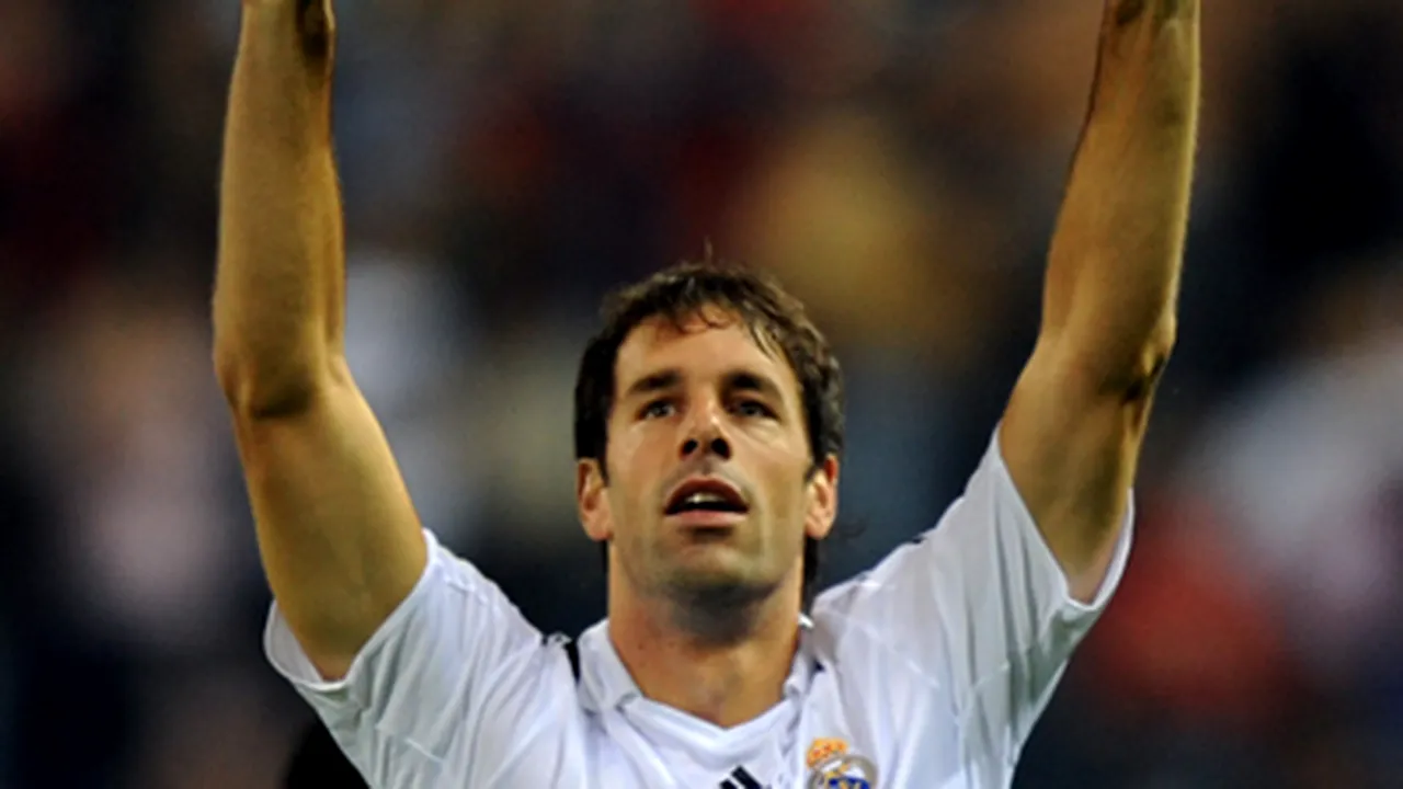 Van Nistelrooy îi sfătuieşte pe compatrioţii săi să plece de la Real Madrid