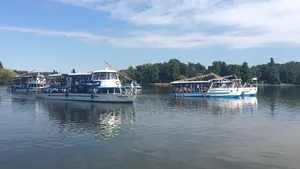 Ziua Marinei: Circa 10.000 de persoane asistă la manifestările de la Constanţa. Zeci de oameni participă la festivităţile din Parcul Herăstrău - GALERIE FOTO, VIDEO