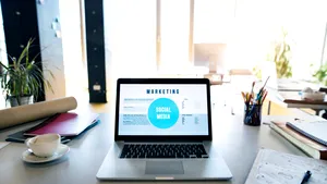 De ce afacerile moderne investesc în promovare online (P)