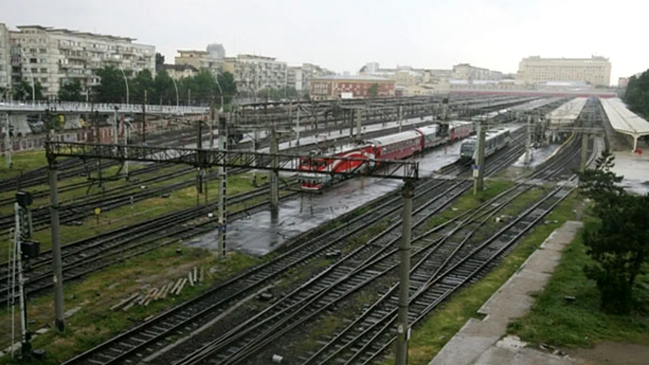 Cinci vagoane încărcate cu 100 de tone de cărbune s-au răsturnat în Valea Jiului