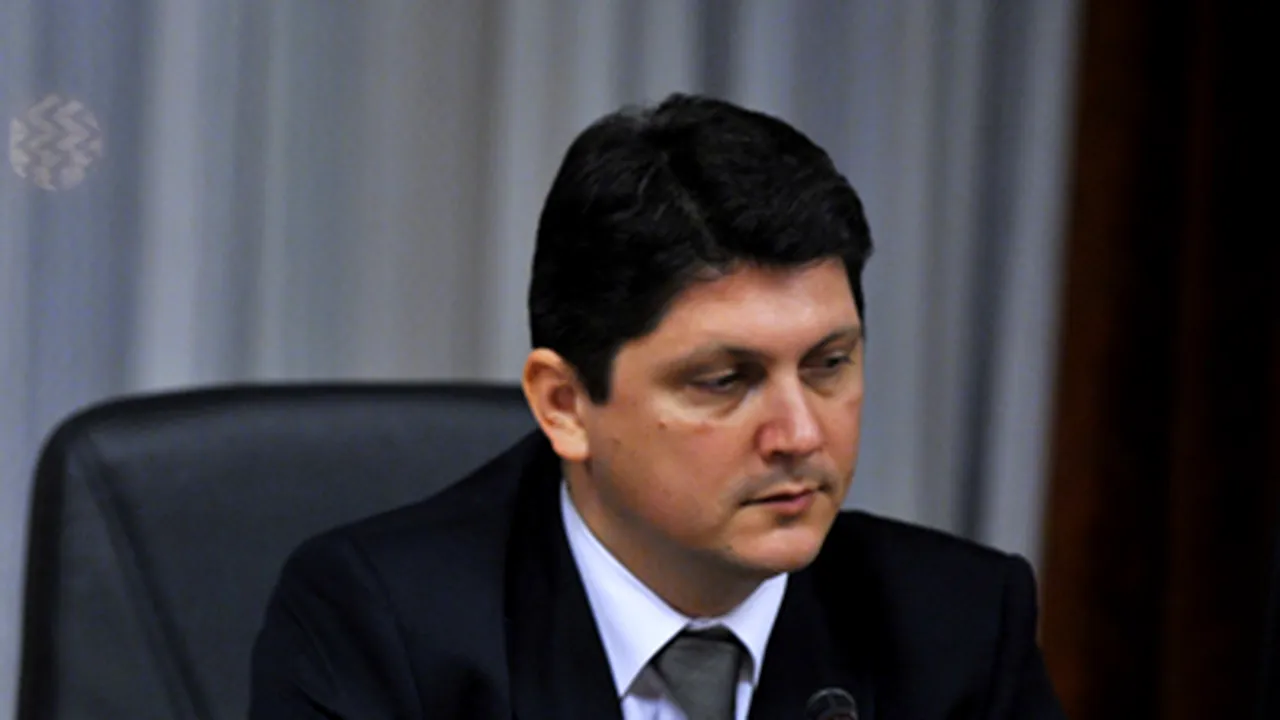 Corlăţean: Reducerea cheltuielilor ţine de coaliţie, nu de directivele date de 