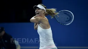 Maria Şarapova, eliminată în optimi de finală la Roland Garros