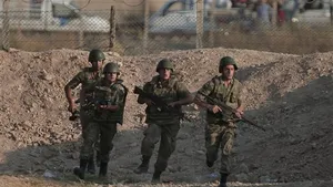 Atac armat în apropiere de Antalya, soldat cu rănirea a trei militari turci