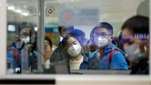 Noul tip de coronavirus a ucis 9 persoane. China anunţă că este la nivelul critic de prevenţie: virusul ar putea ieftini preţul petrolului