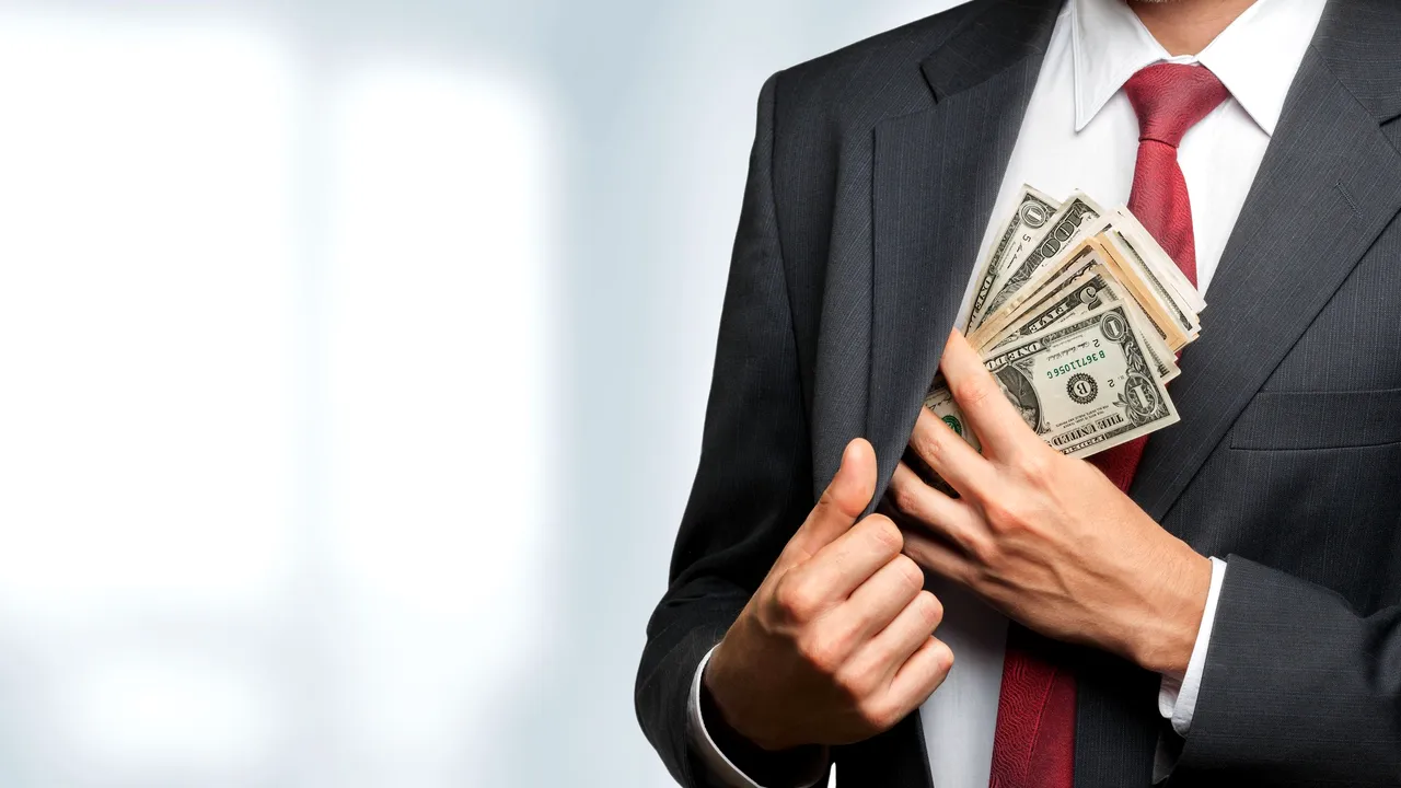 Coaliţia pentru Dezvoltarea României recunoaşte că „sunt unele companii care fac evaziune fiscală”/ Scrisoare deschisă adresată premierului în numele a peste 2.000 de companii