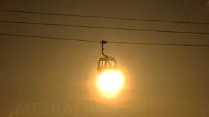 VREMEA până în luna octombrie. Ce temperaturi vor fi şi cât va ploua. HARTA ANM