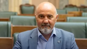 Un senator USR de Galați pleacă din partid: „Mai pot să-mi păstrez integritatea dacă rămân?”