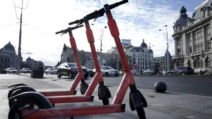 Poliţiştii locali vor putea amenda şi conducătorii de trotinete electrice