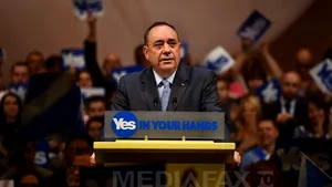 Alex Salmond demisionează din funcţia de premier al Scoţiei