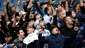 Incidente între suporterii Universităţii Cluj şi cei stelişti, la Alba Iulia