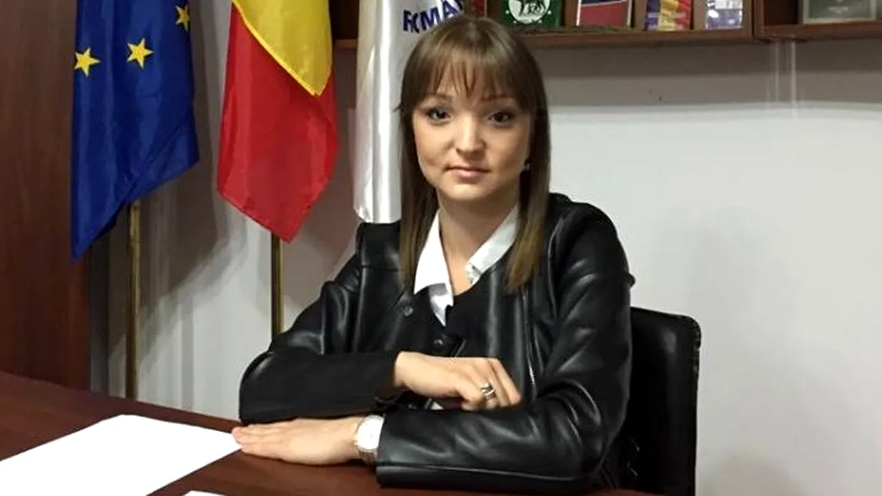 Fiica lui Vadim Tudor critică alianţa PRM cu PRU, formaţiunea înfiinţată de Sebastian Ghiţă: Nu lăsaţi partidul pe mâinile unor trădători