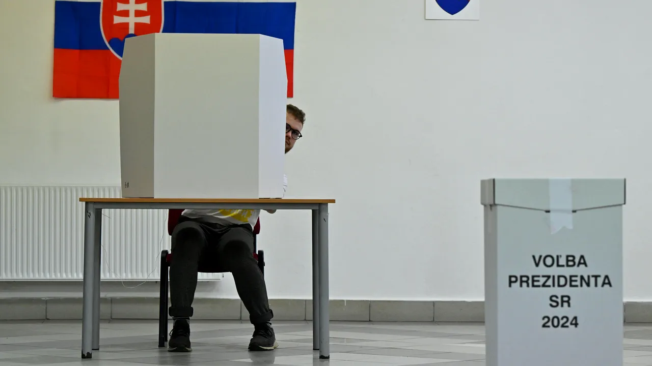 Alegeri prezidenţiale în Slovacia: candidatul pro-occidental Ivan Korčok a câştigat primul tur
