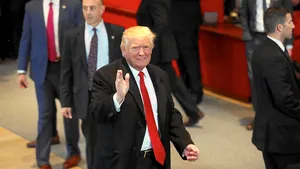 Sondaj Reuters/Ipsos: 45% dintre americani sunt în favoarea demiterii preşedintelui SUA, Donald Trump