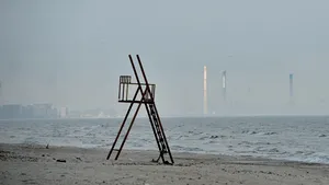 Primul deces pe litoral din acest sezon: un bărbat s-a înecat în mare, la Mamaia