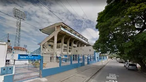 JAF în stil comando la un club de fotbal de primă ligă: ”Au neutralizat personalul de pază, au furat bani din seif şi documente importante”