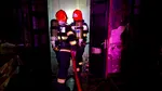 O mamă și un fiu, morți după ce apartamentul în care se aflau a luat foc