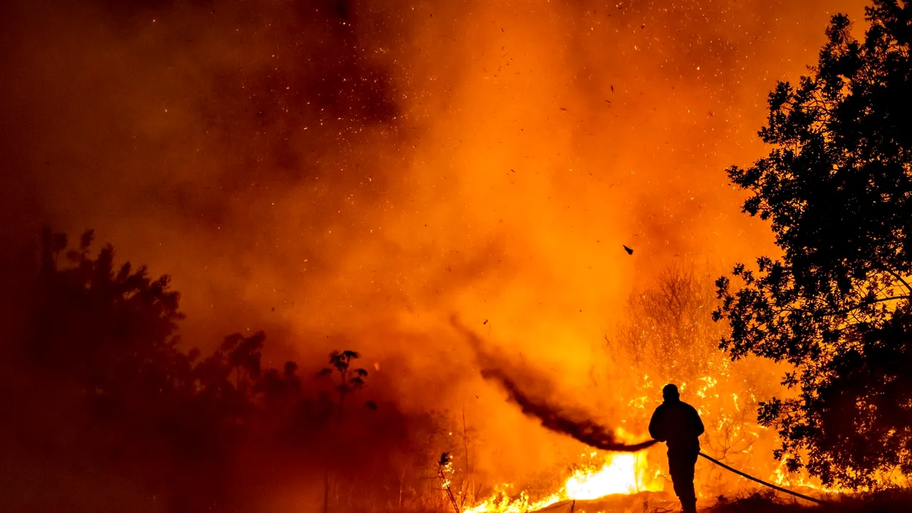 Atenţionare de călătorie în Uruguay din cauza incendiilor de pădure