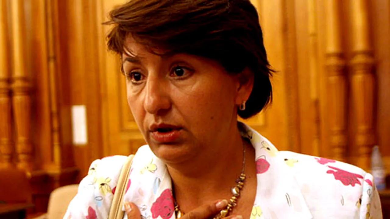 PDL vrea dezbaterea de urgenţă a Legii pensiilor în Parlament