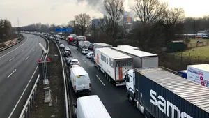 Un nor toxic a acoperit un oraş german, după o explozie la o uzină chimică