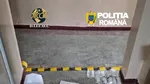 Opt kilograme de droguri de mare risc, descoperite de polițiști în urma unor percheziții. Patru persoane, reținute