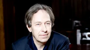 Pascal Bruckner a vorbit la Bucureşti despre iubire, infidelitate, romi şi atentatele din Norvegia