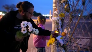 Autorul atacului de la Fort Hood a tras cel puţin 35 de gloanţe în opt minute