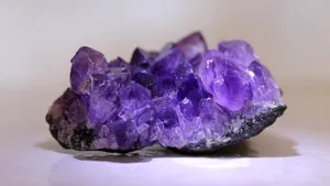 Cristale rare, unice în lume, la expoziția de la Cavnic, din Maramureș
