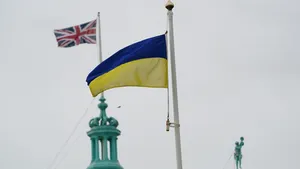 Marea Britanie impune sancţiuni suplimentare Rusiei şi Belarusului