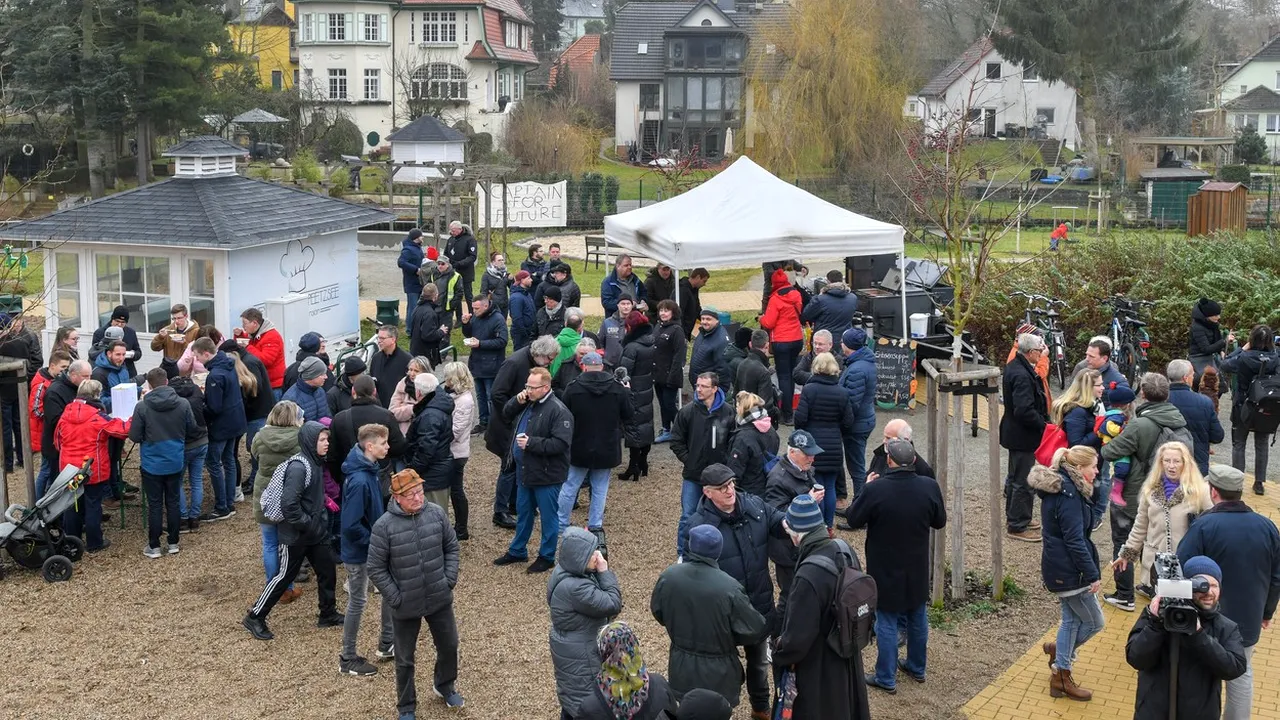 Elon Musk încearcă să aplaneze conflictul legat de construirea noii fabrici Tesla, lângă Berlin