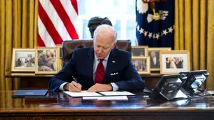 Joe Biden şi-a decorat biroul. Fiecare element are o simbolistică aparte pentru preşedinte