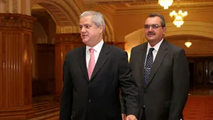 PC va decide în grupul parlamentar cum votează în cazurile Mitrea şi Năstase