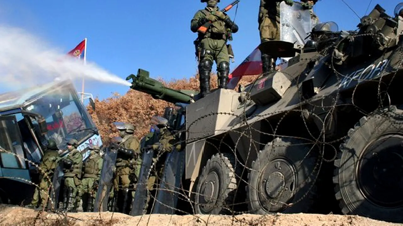 Sărbători pe un butoi cu pulbere în Balcani: Serbia avertizează că există riscul unui conflict armat în Kosovo