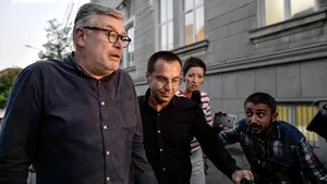 Fostul CEO Oracle România, acord cu DNA: Recunoaşte că a luat mită de peste 500.000 de euro